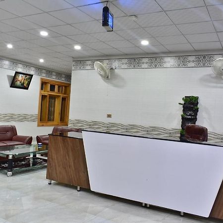 Swat Guest House Mingora Buitenkant foto