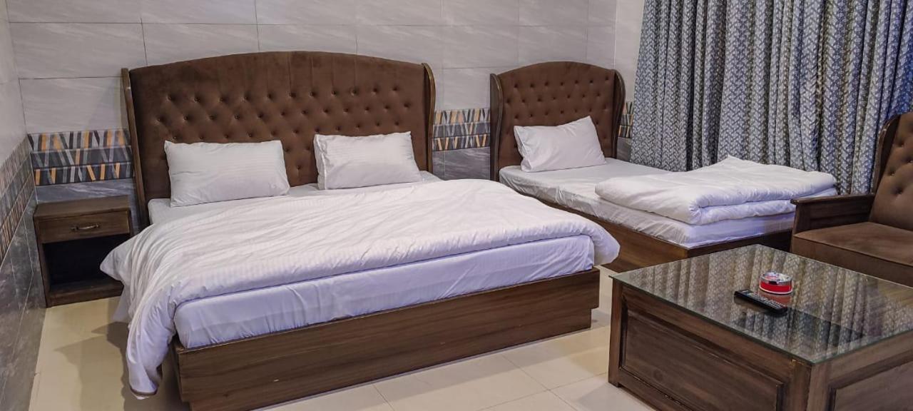 Swat Guest House Mingora Buitenkant foto