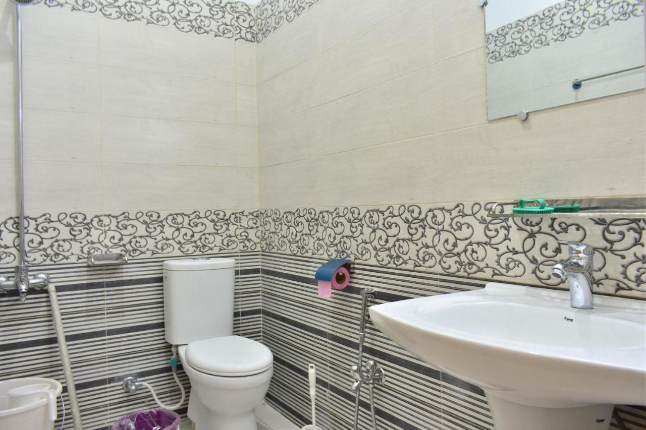 Swat Guest House Mingora Buitenkant foto