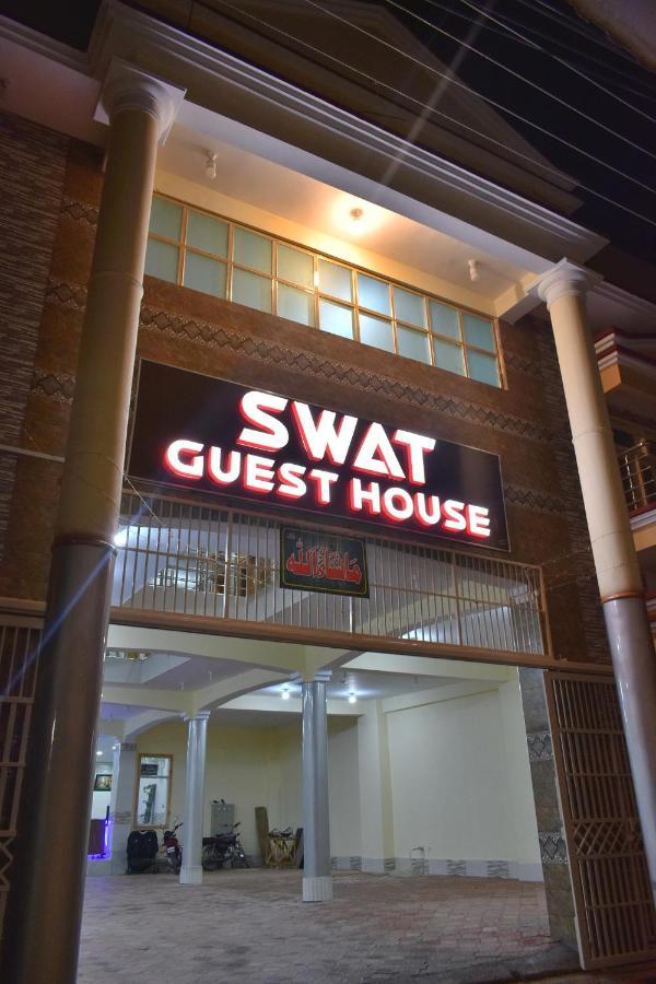 Swat Guest House Mingora Buitenkant foto