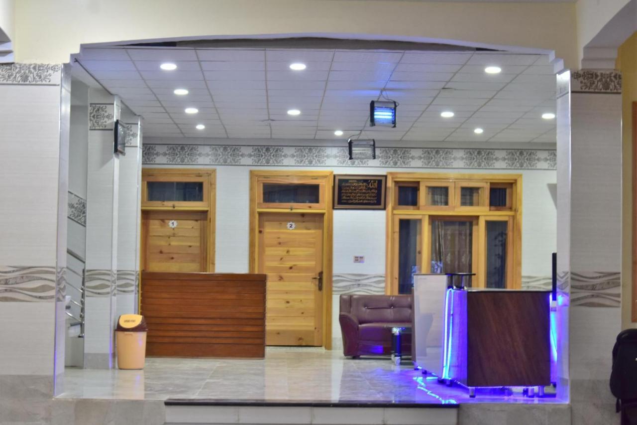 Swat Guest House Mingora Buitenkant foto